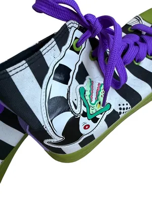 BEETLEJUICE Women’s Sand Monster Striped High Top Sneakers Size 7 thumbnail 3
