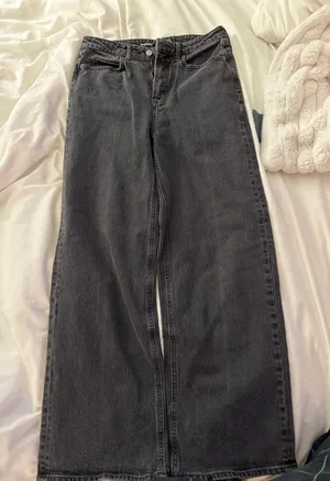 Old Navy Navy Jeans thumbnail 1