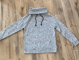 Derek Heart Sweatshirt- NEVER BEEN WORN thumbnail 1