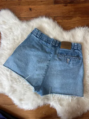 High-Waist Light Blue Denim Cut Off Shorts thumbnail 3