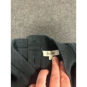 Madewell black sweater top thumbnail 2