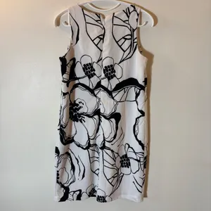 Ann‎ Taylor Petite Black White Floral Sketch Sleeveless Shift Dress Size 4P thumbnail 6