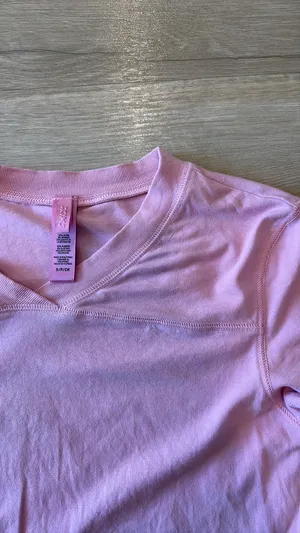 Skims V Neck Cropped Cotton Tee  thumbnail 5