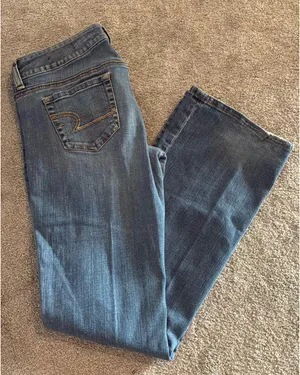 American Eagle Favorite Boyfriend Jeans Stretch thumbnail 2