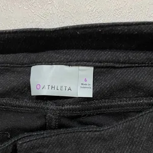 Athleta Black Pants Women’s Size 6 Stretch Zip Pocket Activewear thumbnail 4