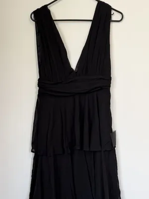 NWT Lulus Amazing Evening Black Tiered Maxi Dress - Size: Medium thumbnail 3