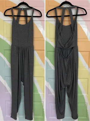 Halara Backless U Neck Twisted Harem Gray Jumpsuit w Pockets Sz M 💚🎀 thumbnail 3