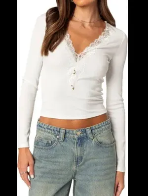 Edikted White Long Sleeve Top with rose Lace Detail thumbnail 4