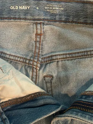 Old Navy Women's Extra High-Rise Wide-Leg Jeans Blue Medium Wash Cargo Size 0 thumbnail 2