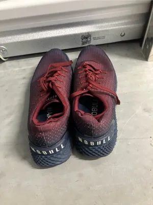 NOBULL Gradient collection running sneakers BARLEY USED thumbnail 2
