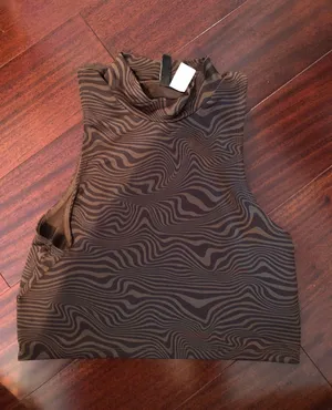 H&M Tank Top thumbnail 1