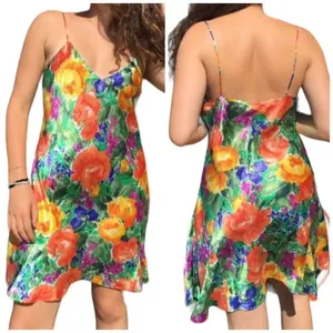 ✨Victoria Secret Vintage Floral Slip Dress✨ thumbnail 3