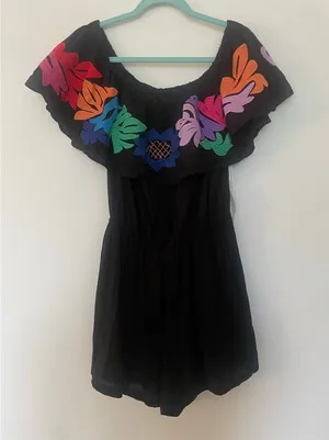 NWT J. Marie Off The Shoulders Black Embroidered Romper Sz. L thumbnail 1