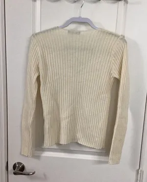 Brandy Melville V Neck Sweater In Cream thumbnail 2