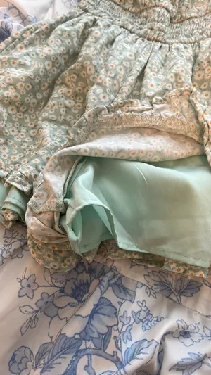 Hollister Romper Floral thumbnail 6