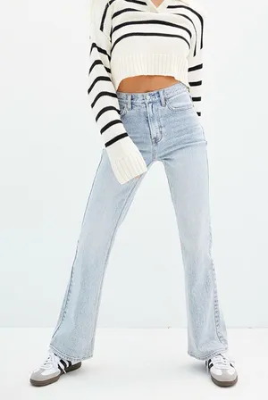 PacSun Size 24 Light Indigo High Waisted Bootcut Jeans thumbnail 1