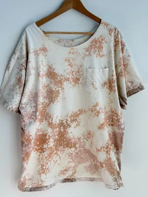 Bleached grunge off the shoulder pocket tee Tan Size XL thumbnail 1