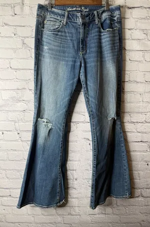 American Eagle 77 high rise flared leg jeans size 12 thumbnail 1