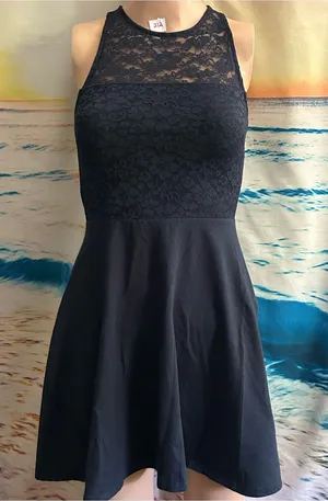 Hollister Black Lace Fit & Flare Dress Women's Sleeveless XS thumbnail 1