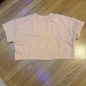 Peach crop top  thumbnail 2