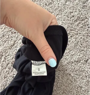 Black Ribbed Tank Dress thumbnail 4