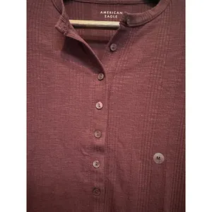 Women’s American Eagle Maroon Long Sleeve Top Size M thumbnail 2