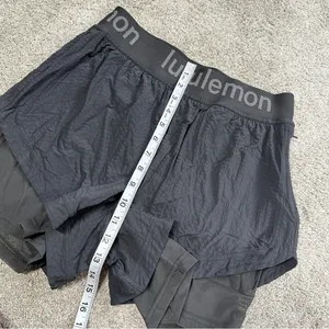 Lululemon Women’s Logo Waistband High-Rise Training Short 3” in Graphite Grey 8 thumbnail 16