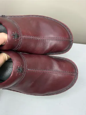 NAOT Red Leather Mules Women’s EU41 US 10-10.5 thumbnail 12