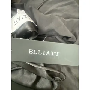 Elliatt Felecia Black Hammered Satin Maxi‎ Gown Sz Small NWT Retail $298 thumbnail 4