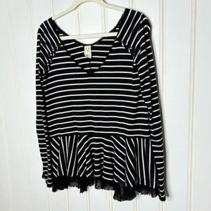 We The Free Free People Black White Striped Peplum Thermal V-Neck Top XS 883 thumbnail 7