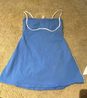 Alo Streamlined Dress Yoga Airbrush light blue thumbnail 1