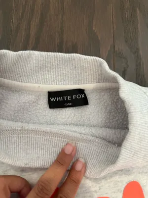 NWOT White Fox Boutique Crewneck Sweatshirt Size S/M thumbnail 2