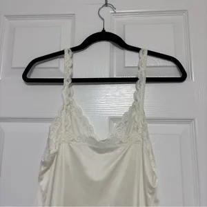 Vintage White Slip Dress Lace Detail Size Small/ Medium thumbnail 5