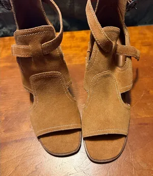 Lucky Brand Tan Suede Wedges thumbnail 1