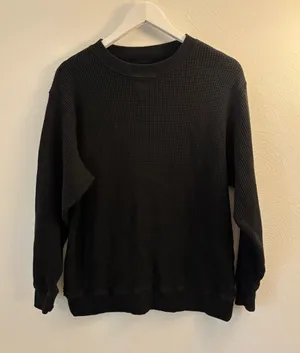 Aerie Black Waffle Knit Crewneck Sweater Size XS thumbnail 1