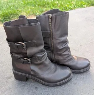 Foundry Pacific & Co Vintage Boots thumbnail 1