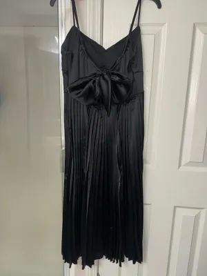 Black dress thumbnail 2