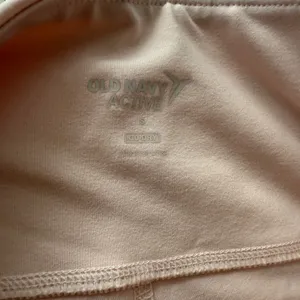 Old Navy sz S light pink‎ active shorts NWT thumbnail 4