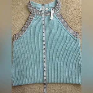 Madewell blue knit crochet halter top with open shoulders in size medium thumbnail 7