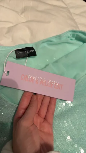 White fox sequin skirt thumbnail 3