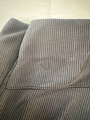Lululemon softstreme flares thumbnail 5
