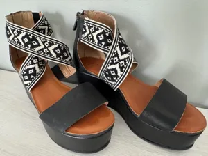 Lucky Brand GWINDOLIN Espadrille Wedge Sandal Black Leather Open Toe Platform 5 thumbnail 5