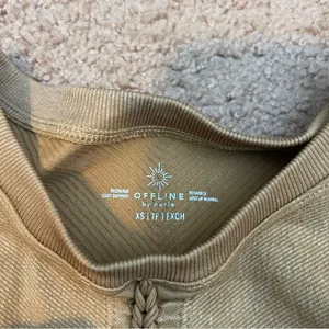 Aerie Offline Yellow Set Leggings & Sports Bra thumbnail 4