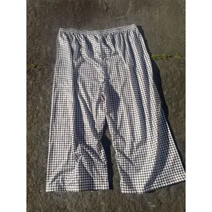 Gingham Elastic Waist Wide-Leg Capri Pants - Black & White L thumbnail 3