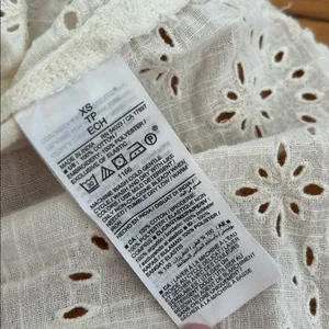 NWT Old Navy Cream Eyelet Top thumbnail 5