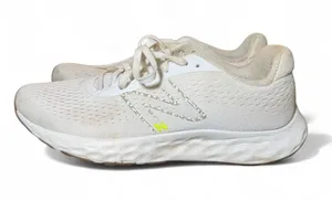 White New Balance Fresh Foam 5200GW running athletic shoes M 9.5/W11 thumbnail 4