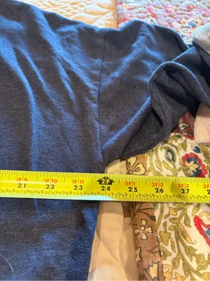 Colosseum Women's Heathered Navy/yellow Crewneck sweatshirt M thumbnail 8
