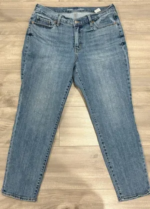 Old Navy High Rise Blue Jeans Size 14 thumbnail 1