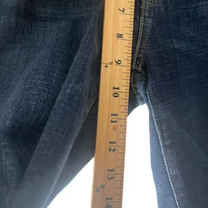 Levi Strauss & Co Women's Size 29 Dark Wash Blue Curvy Bootcut Jeans‎ thumbnail 10