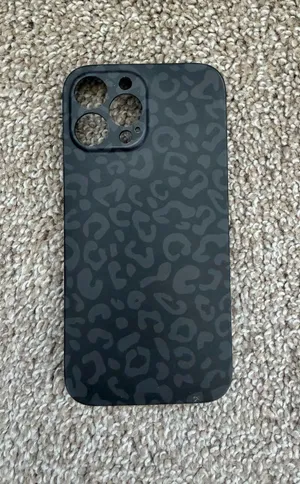 iPhone 13 Pro Max Case Black thumbnail 1